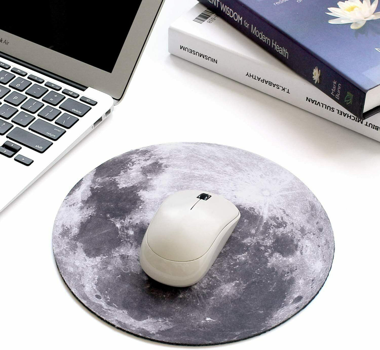 "Round Non-Slip Gaming Mouse Pad - Space Design" - Daily Life Supplies