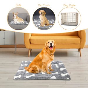 Self-Warming Pet Bed Mat – Washable Reversible Fleece Crate Pad